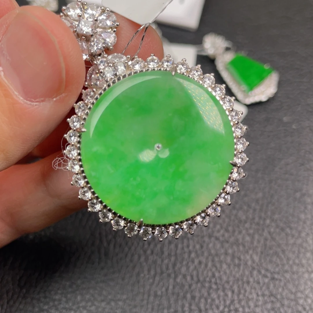 翡翠吊坠(不含链)银S925镶嵌吊坠