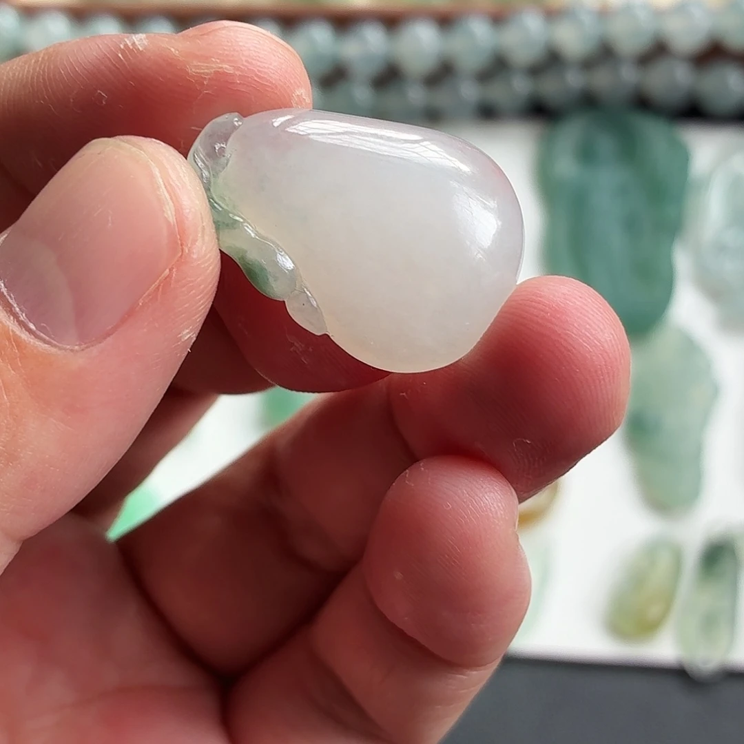 定制翡翠未镶嵌瓜