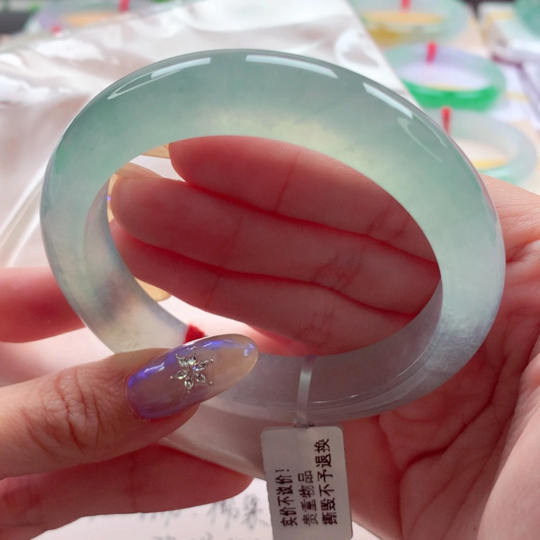 未镶嵌手镯翡翠57.2 炸光种水毕业 灵