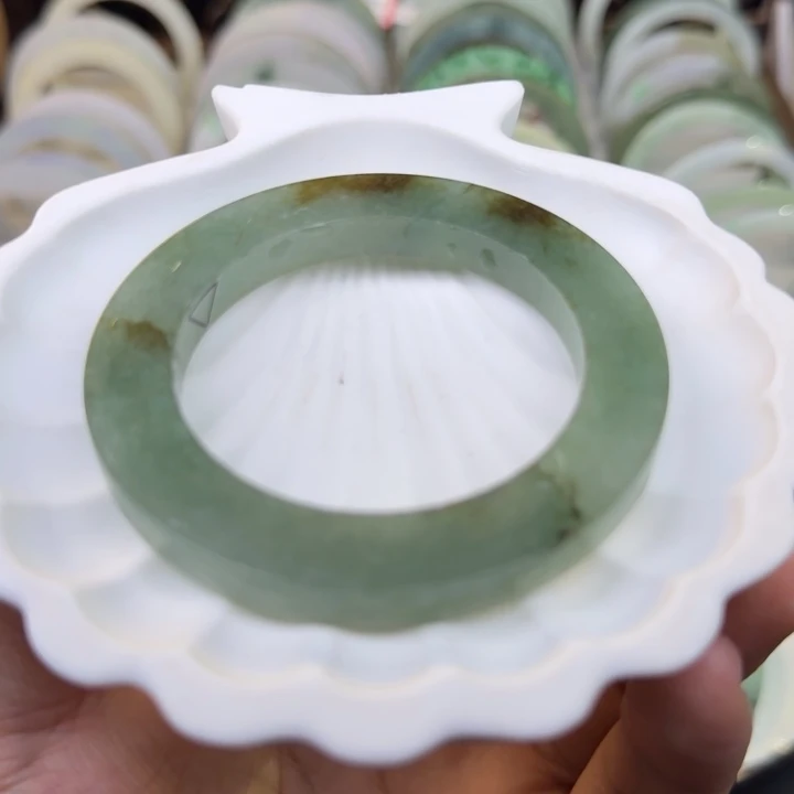 定制翡翠未镶嵌51-60湖水绿撒金卡7