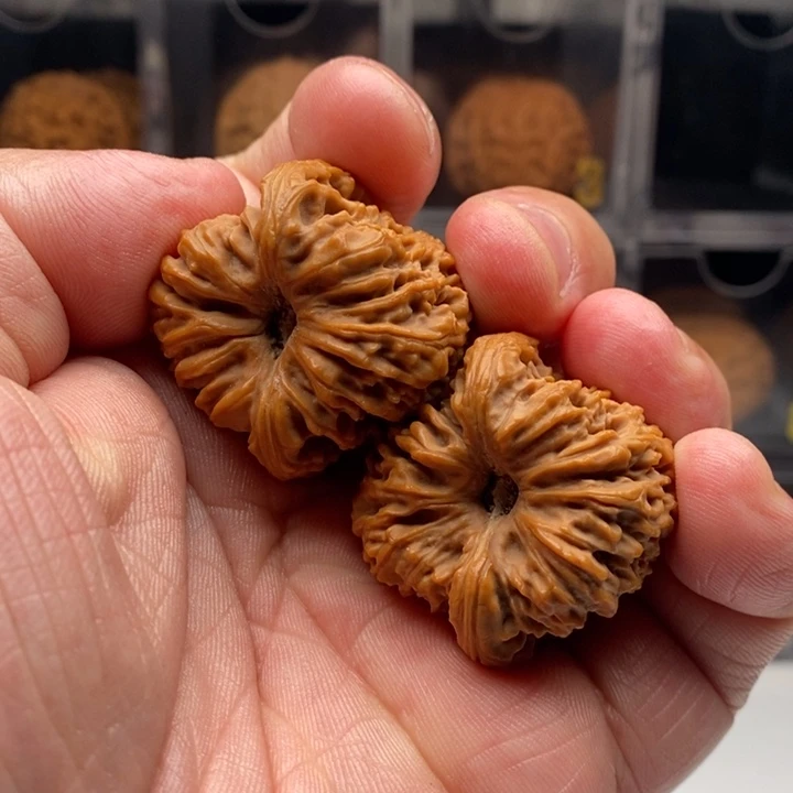 桃核吊坠沉*文玩核桃655666889