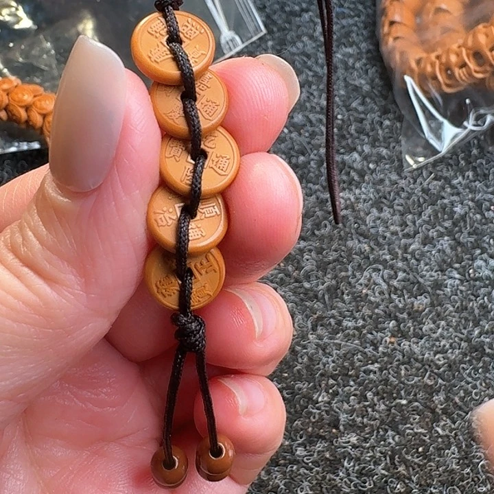 橄榄核吊坠橄榄五帝钱