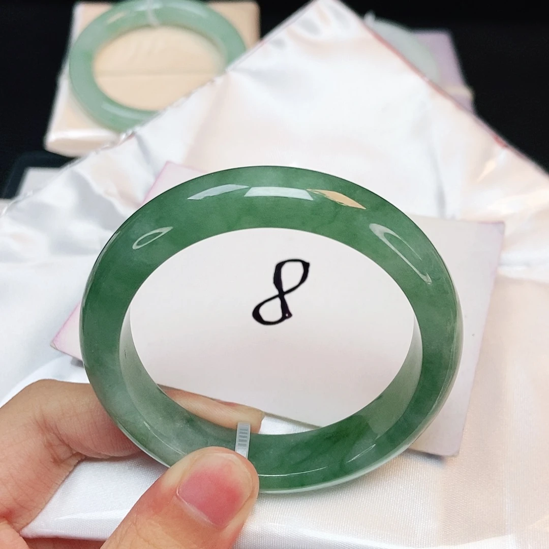 翡翠手镯未镶嵌正圈51.3