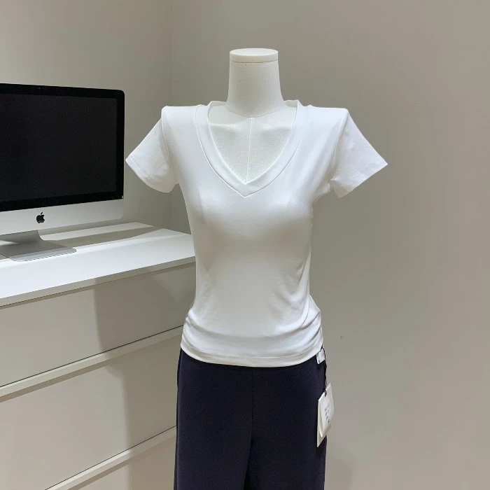 软糯舒适氧气Tee天丝婴儿肌裸感羊毛纯欲v领正肩修身t恤短袖上衣