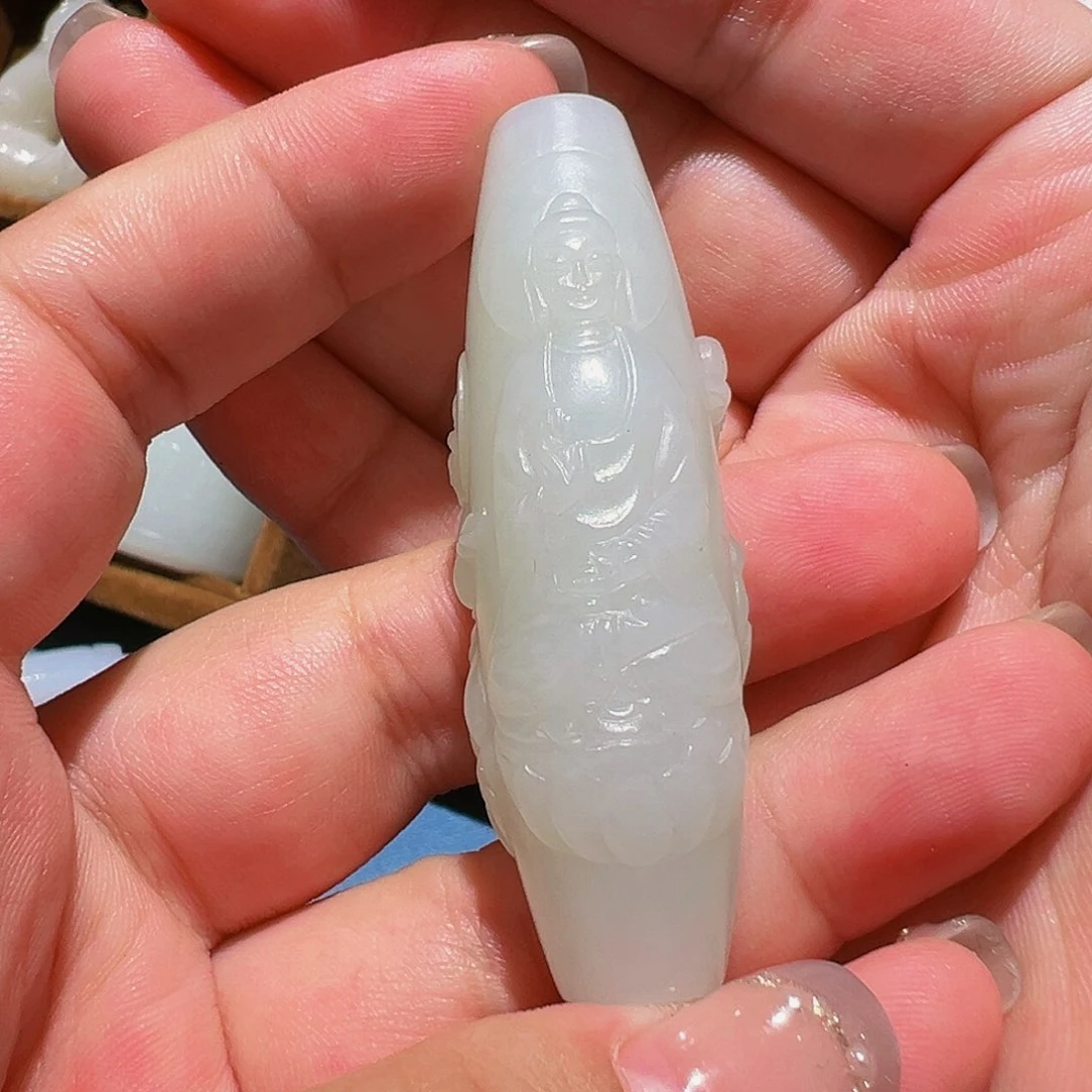 【闪购商品】颈饰未镶嵌和田玉冬*