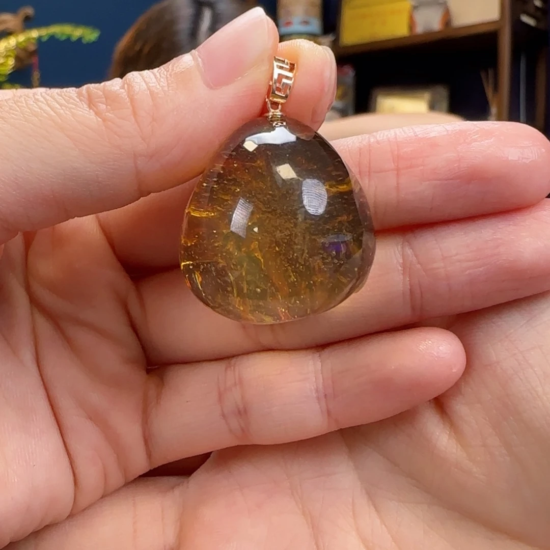 18K金镶嵌颈饰蜜蜡A11111111111111