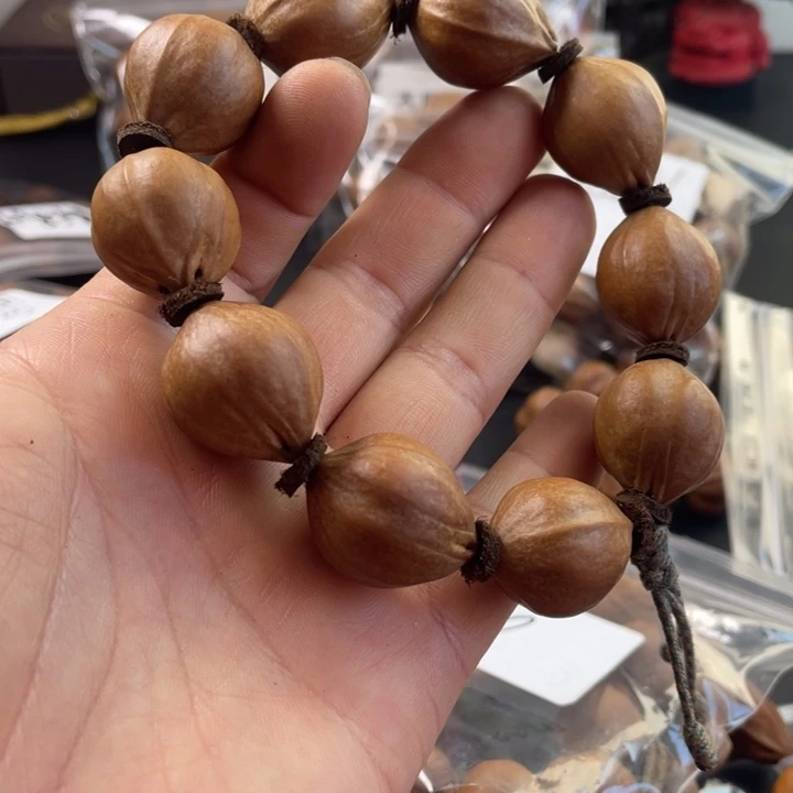 橄榄核吊坠橄榄核