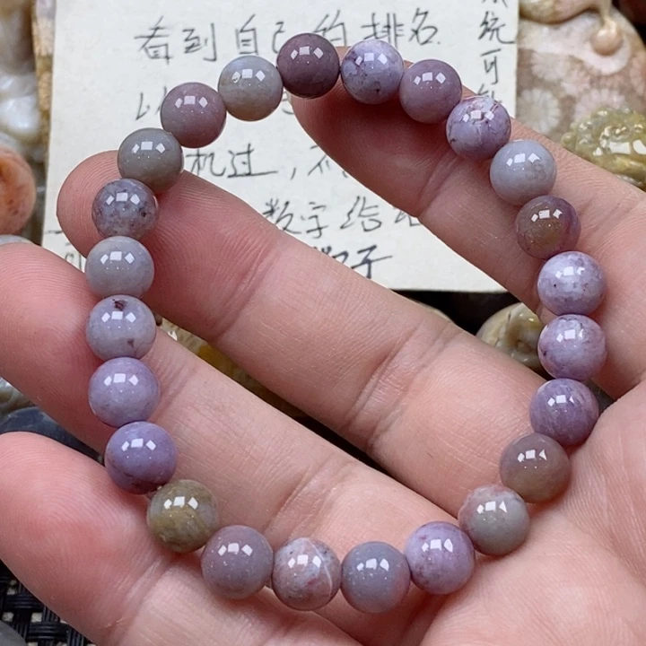 颈饰未镶嵌硅化珊瑚（珊瑚玉）