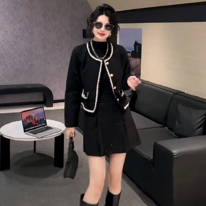 1090黑色轻奢极简时尚百搭显瘦小香风套装秋季新款