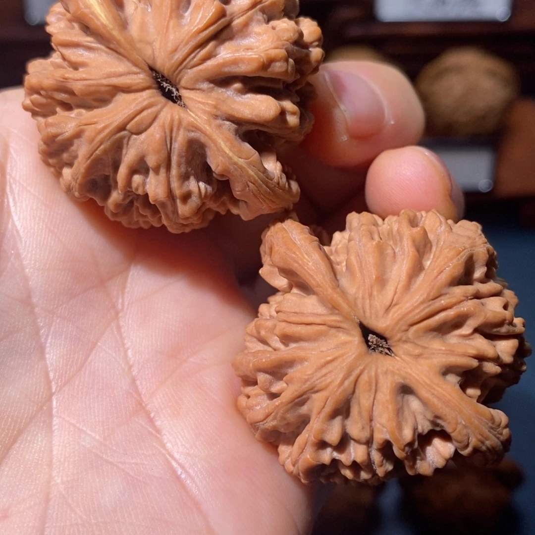 萧***何吊坠文玩核桃虎头