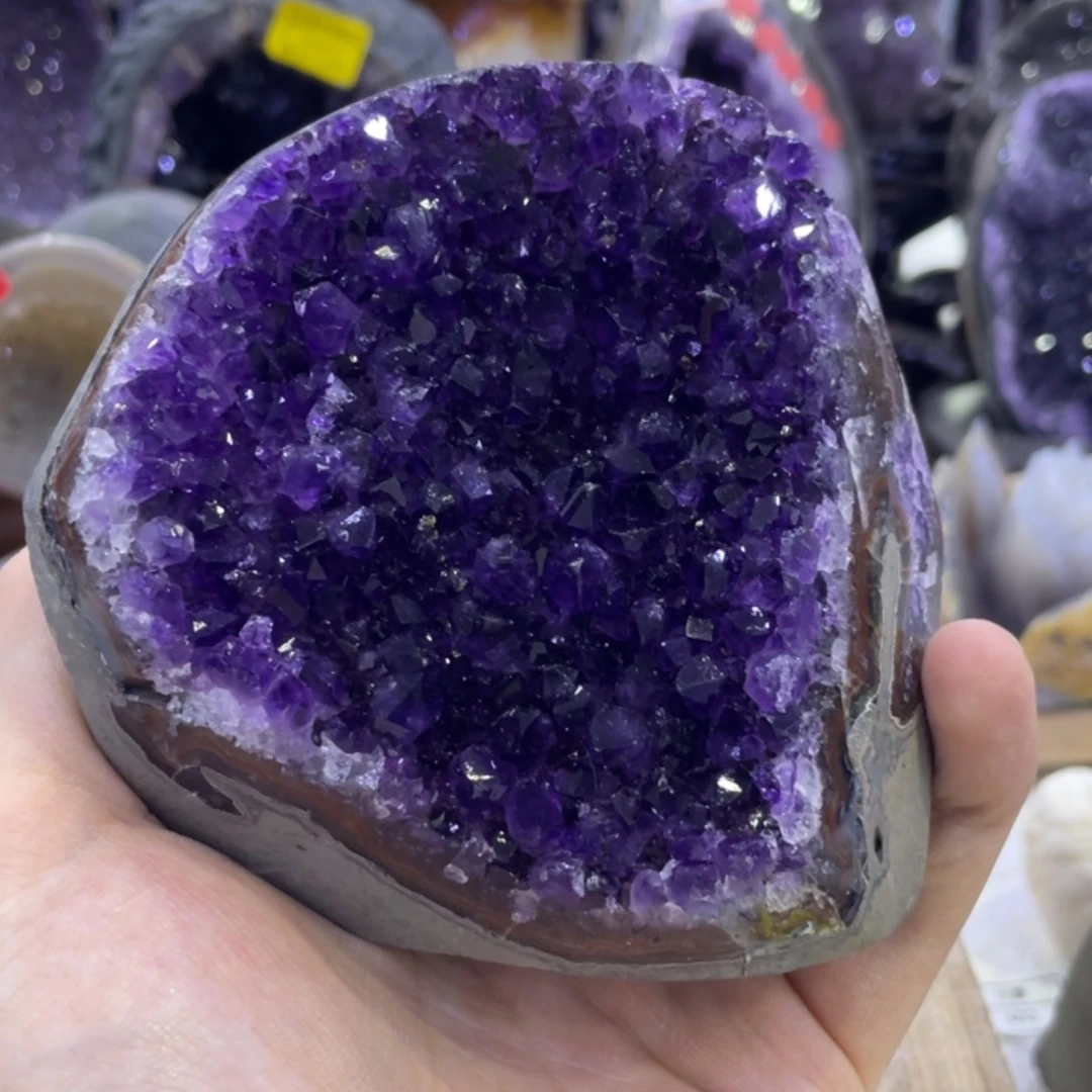 未镶嵌珠宝半成品水晶