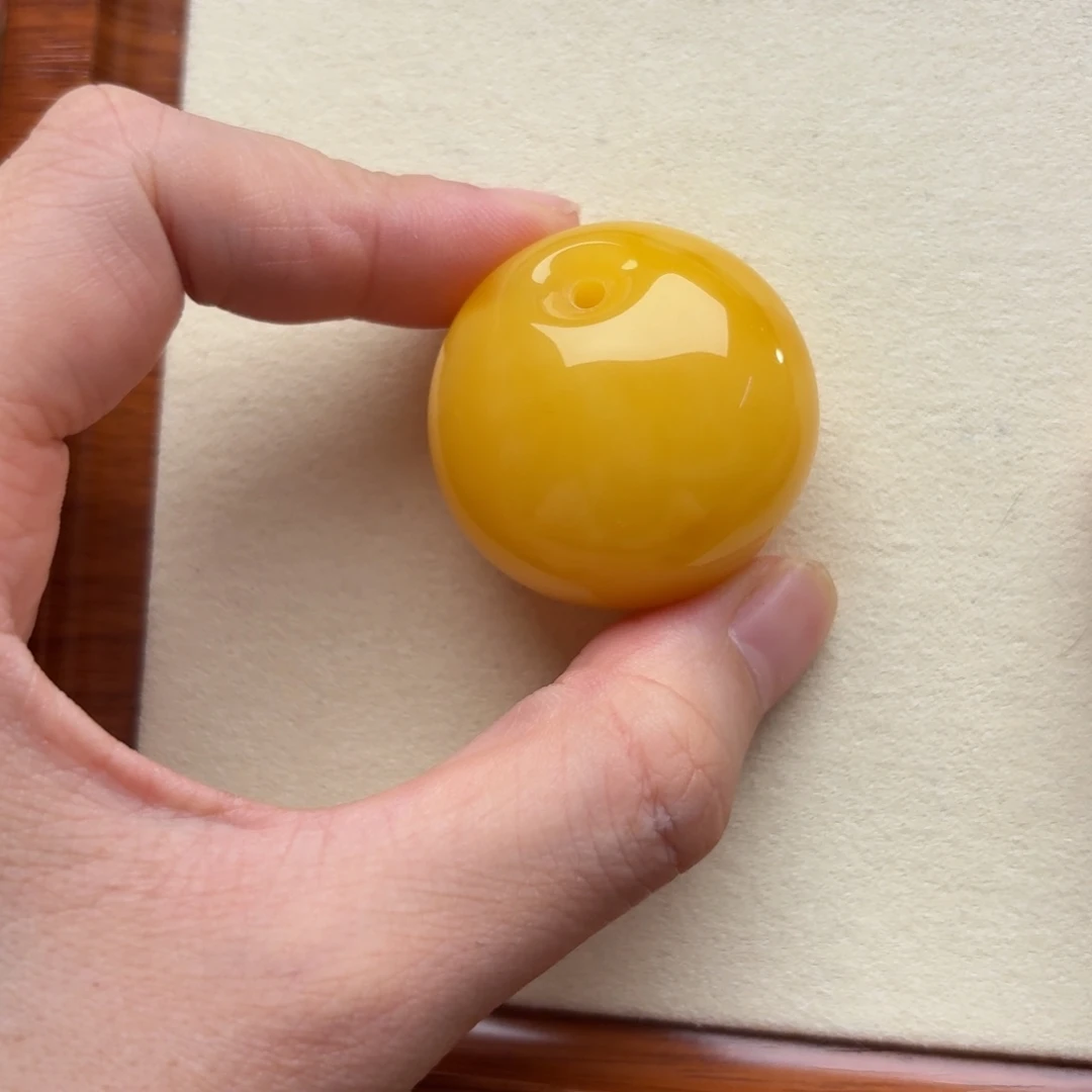 琥珀未镶嵌珠宝奇石372