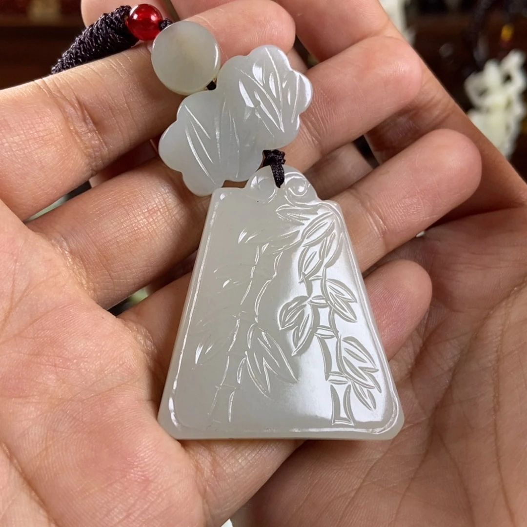 和田玉挂件未镶嵌风*