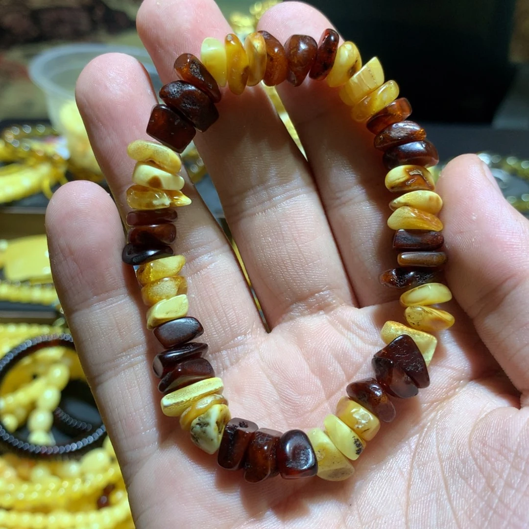 未镶嵌琥珀珠宝奇石