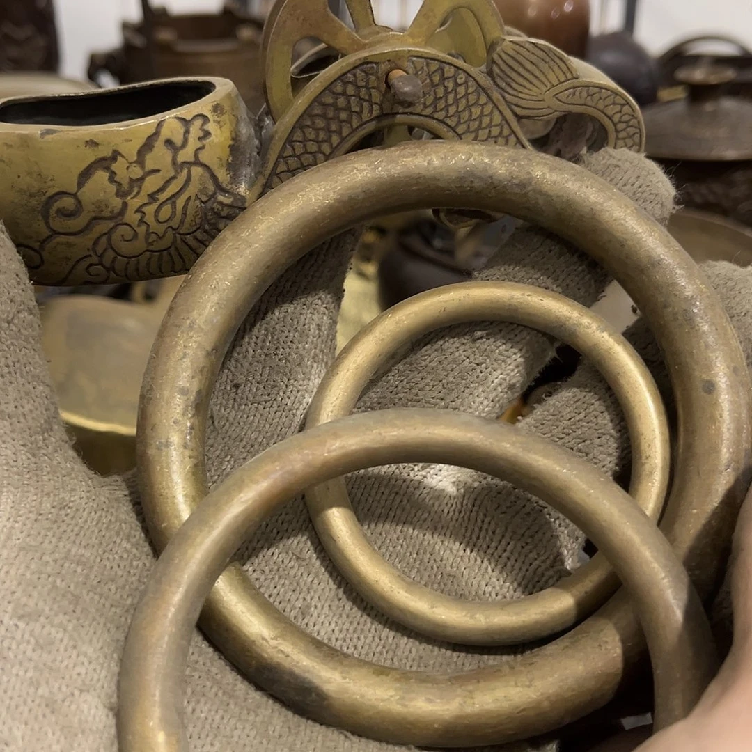 银***叶闪电购铜摆件工艺品