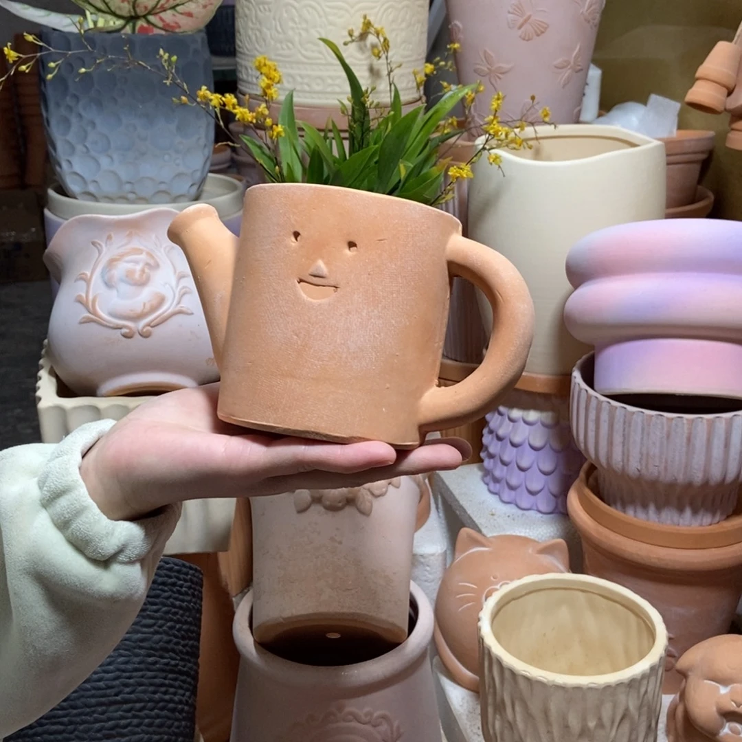 17×10手工笑脸水壶花盆 粗陶1个