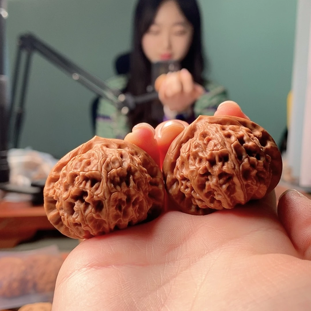 文玩核桃吊坠锅*肉宫灯