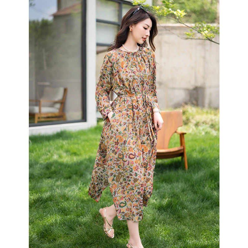 连衣裙长裙裙子收腰新款洋气白色连衣裙千金贵系衣服出游服装女