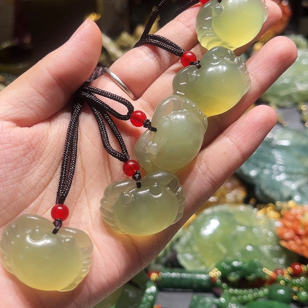 未镶嵌岫玉毛衣链