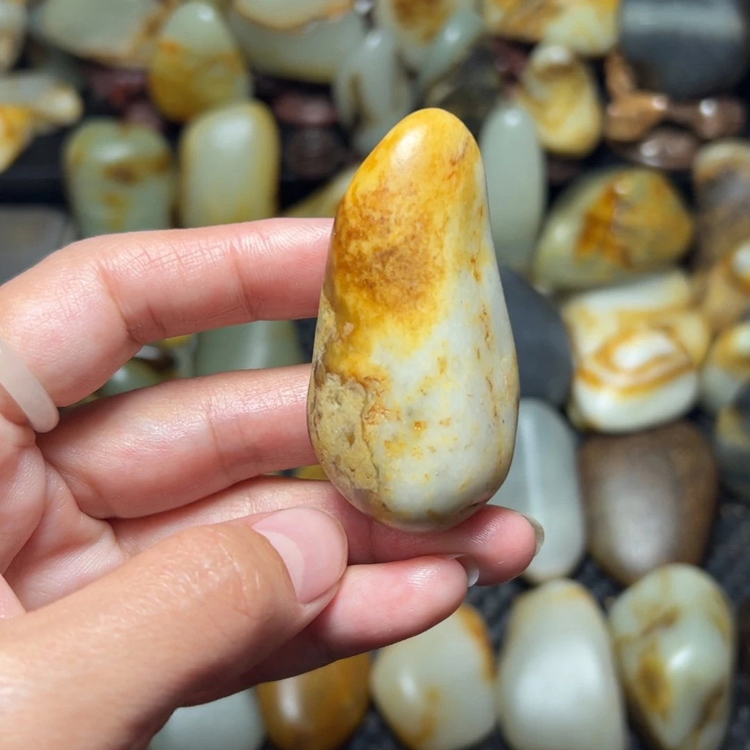 和田玉（青玉）B37未镶嵌