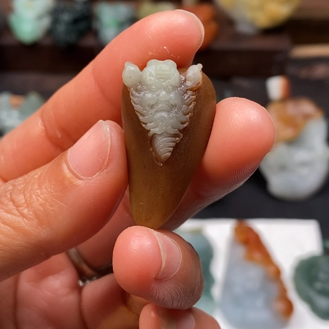 ღ***࿐定制翡翠未镶嵌毛货抛光