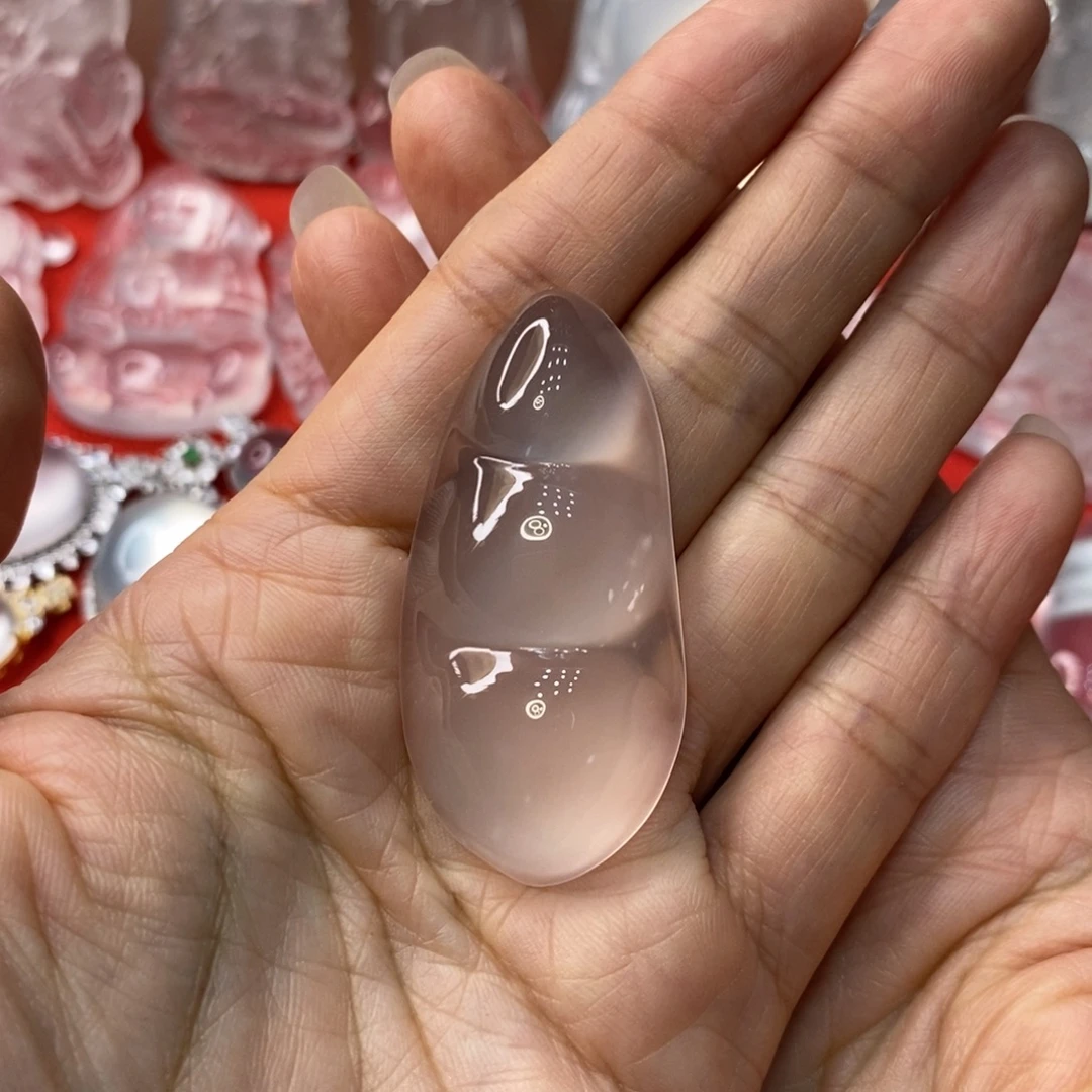 颖***颖石英质玉未镶嵌吊坠