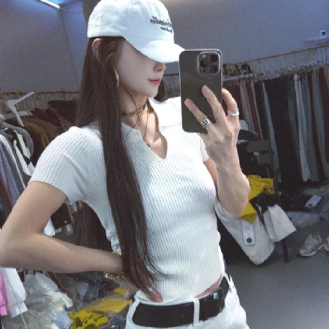 【C度笑笑力推】新品时尚洋气修身短袖POLO领针织衫