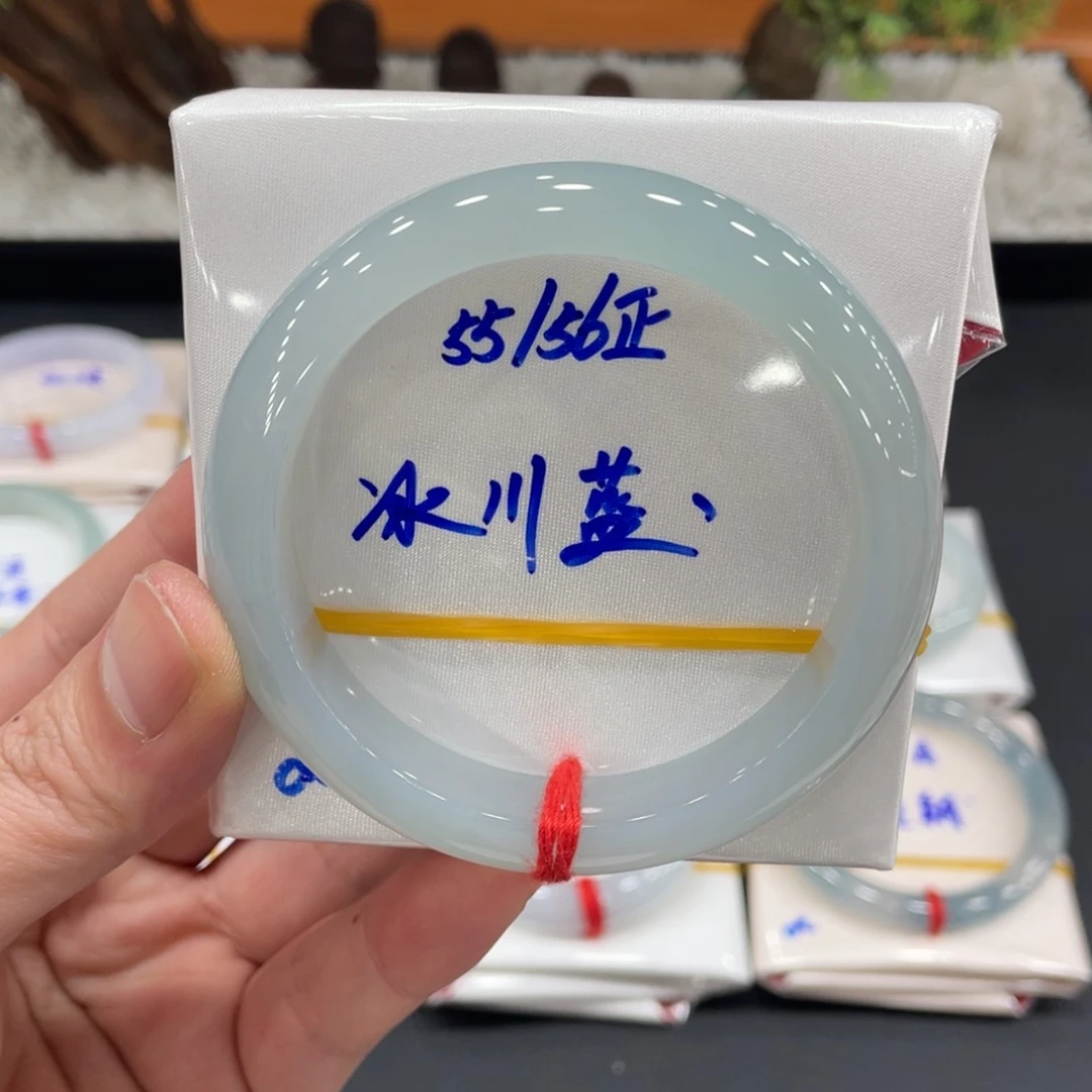 未镶嵌手镯翡翠翡翠