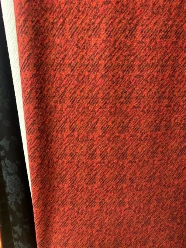 橘红  意奥炫彩羊绒布料活动价