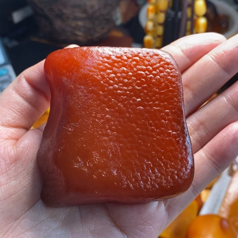 【闪购商品】定制琥珀社*淘裸石，。
