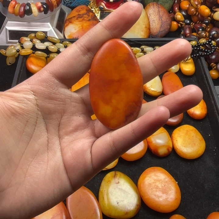 爱***难和田玉未镶嵌颈饰