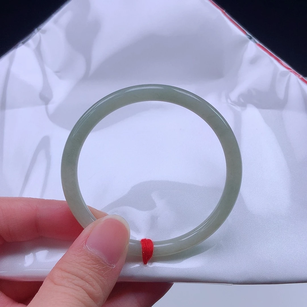 翡翠手镯未镶嵌51圆条