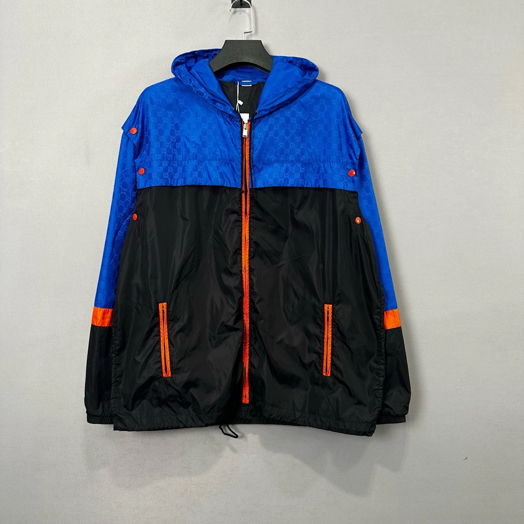 99新 GUCCI/古驰 蓝黑老花满印拼接连帽冲锋衣/50码/价14000
