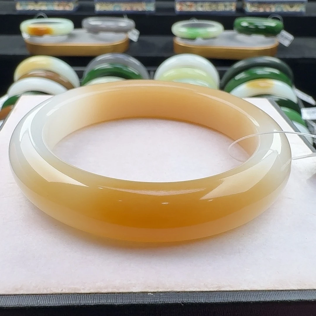 未镶嵌手镯和田玉56.5