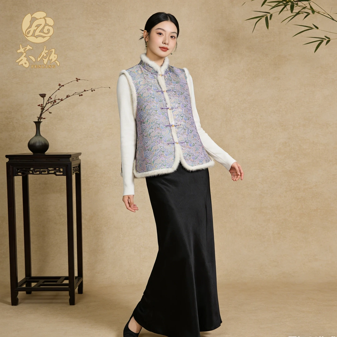 芬领-琉璃-宋锦水貂毛领羊绒棉马甲中式一字盘扣国风婉约BX2124