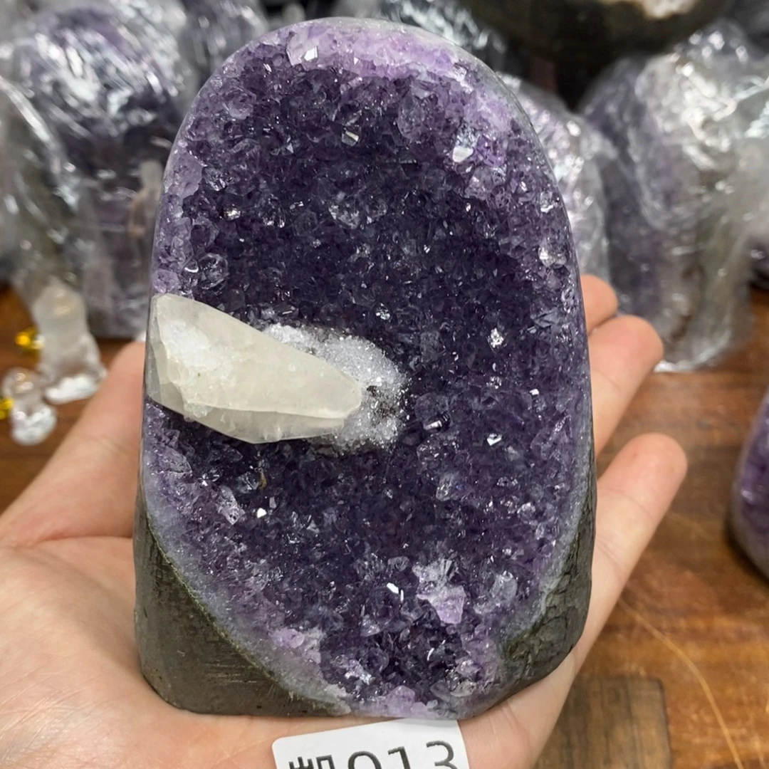 未镶嵌紫晶大型摆件（非配饰）