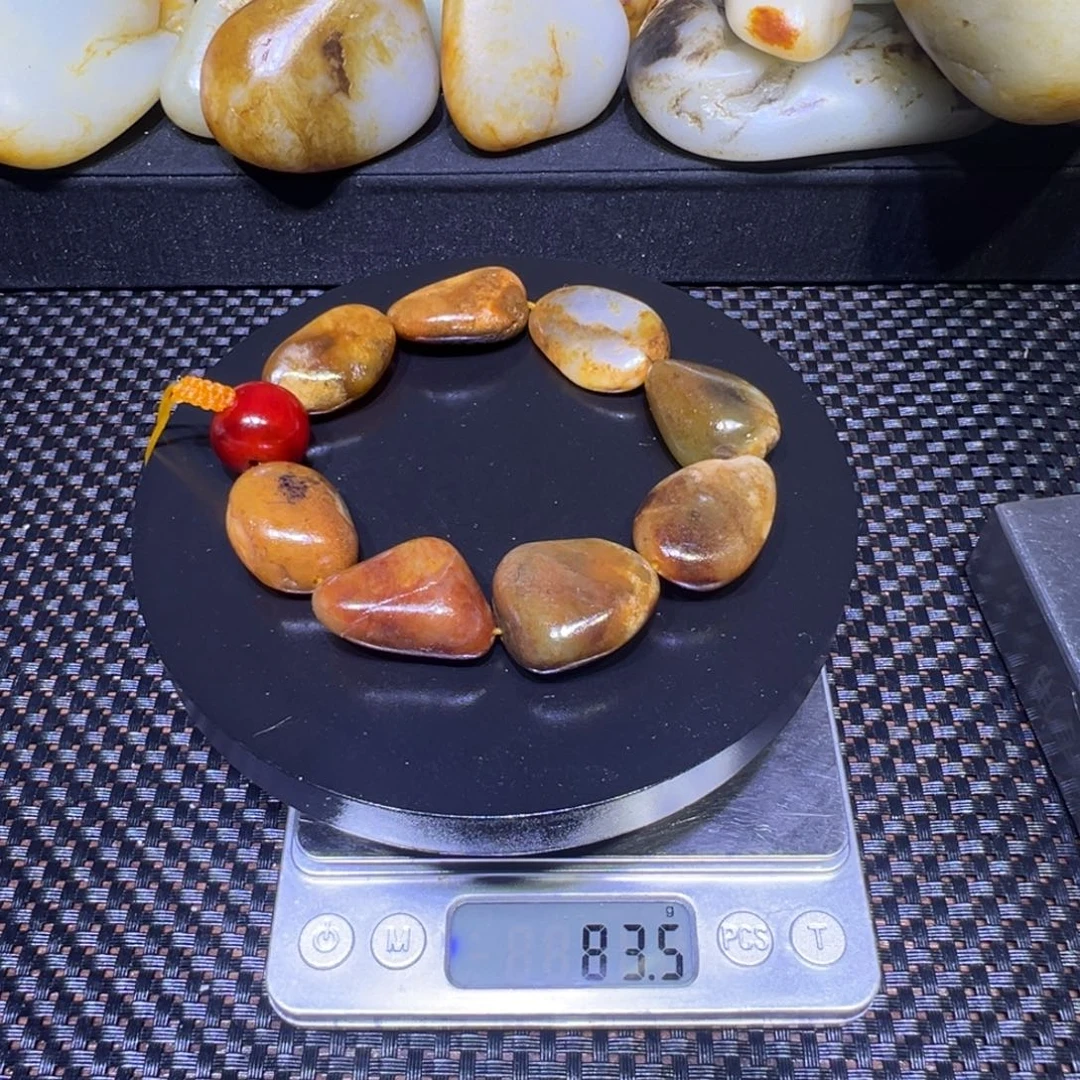 和田玉（子料）未镶嵌吊坠(不含链)83克