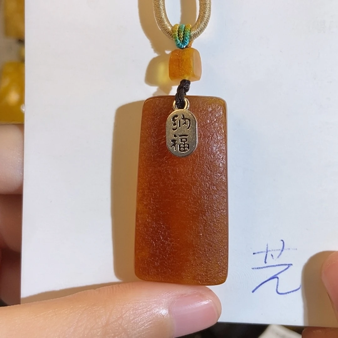 定制琥珀未镶嵌琥珀