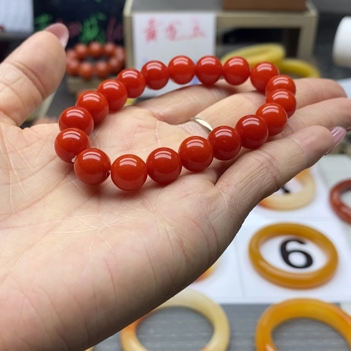 石英质玉（黄龙玉）手链未镶嵌