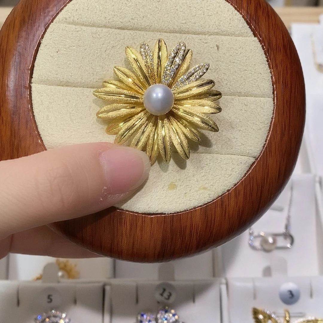 未镶嵌淡水珍珠胸饰