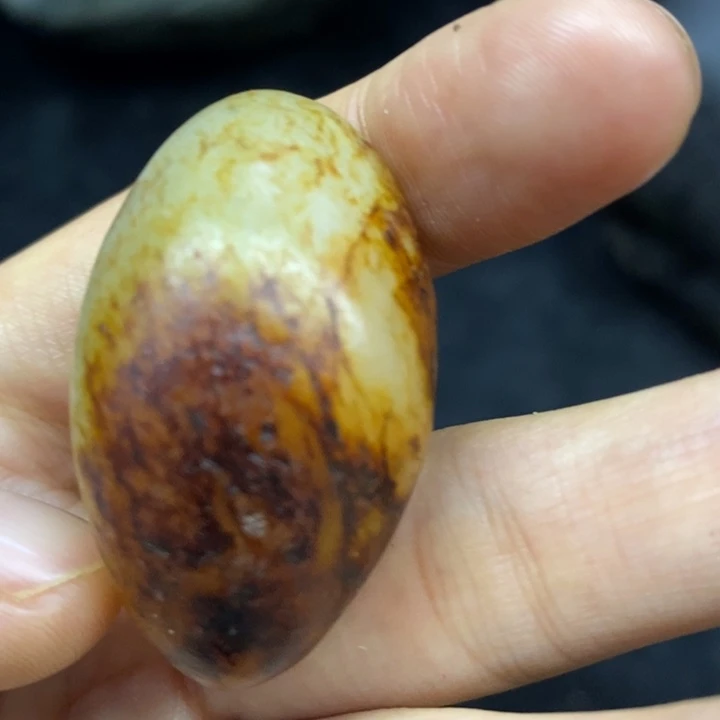 未镶嵌和田玉（糖玉）挂件