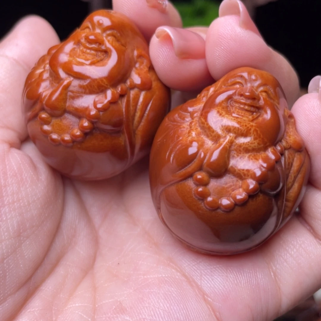 吊坠橄榄核弥勒手球