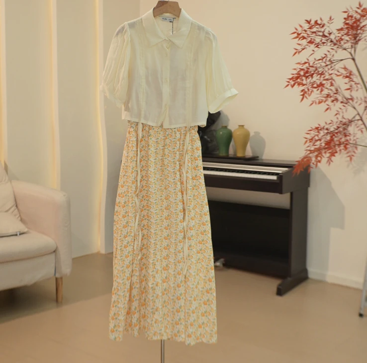 M019 新款温柔风时尚套装碎花气质衬衫➕吊带裙 WX527238