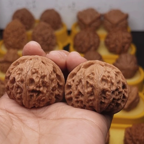 把件文玩核桃飞**说