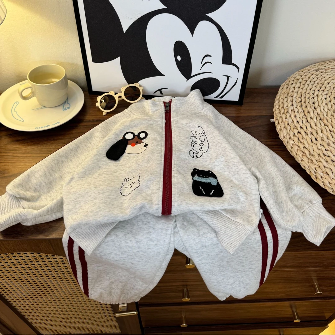 2025秋季新款男女童卫衣套装休闲舒适百搭上衣两件套