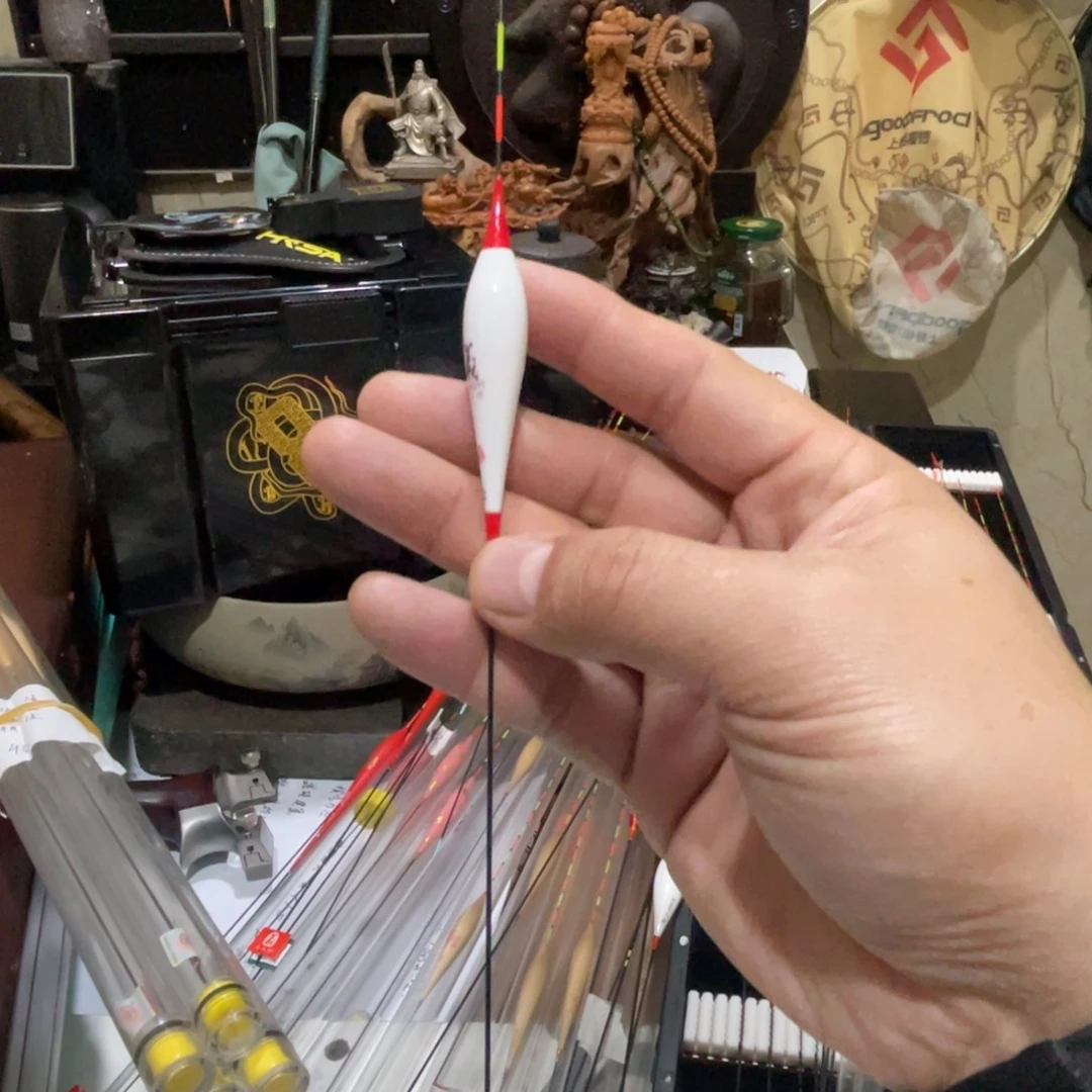 野***）茅草羽毛名义坊1.8克