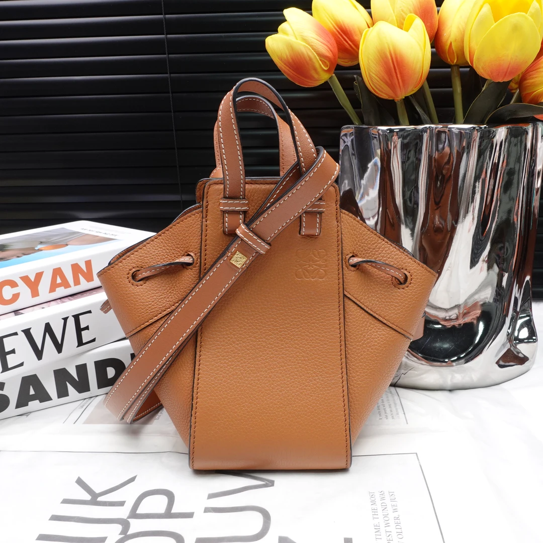 95新 LOEWE/罗意威 单肩包/T10165306