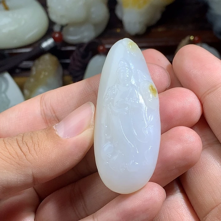 和田玉未镶嵌挂件