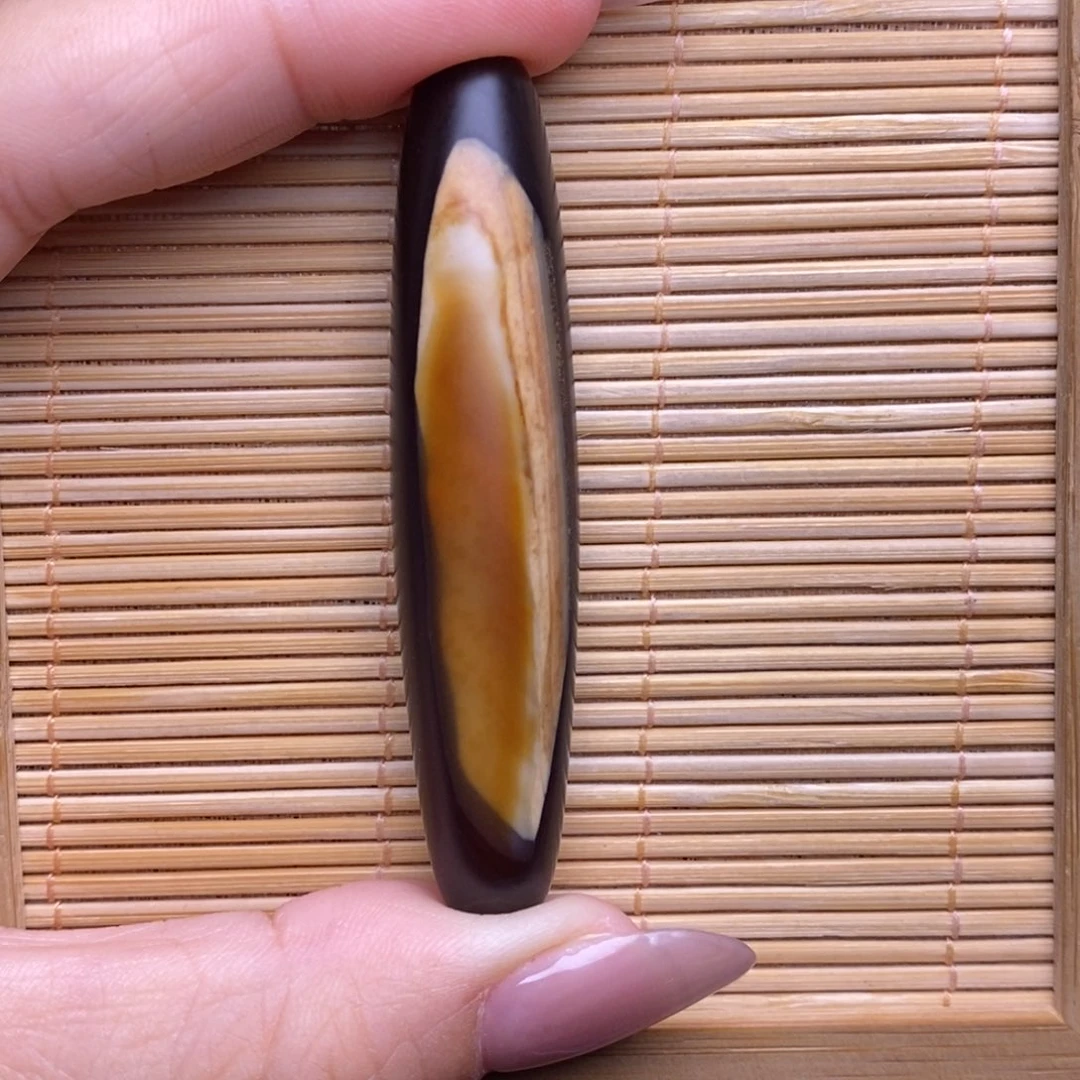 玛瑙/玉髓珠宝半成品未镶嵌可***。
