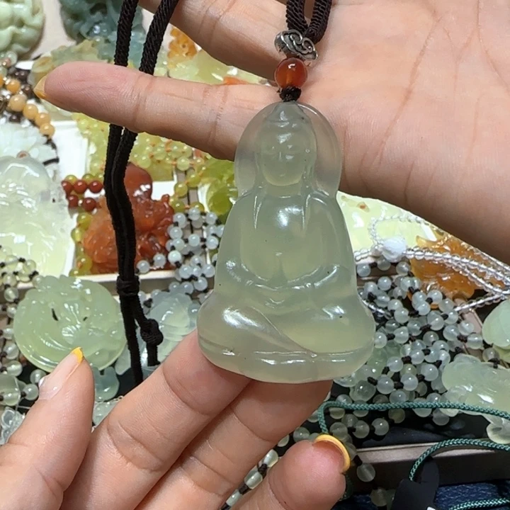 蛇纹石玉未镶嵌摆件